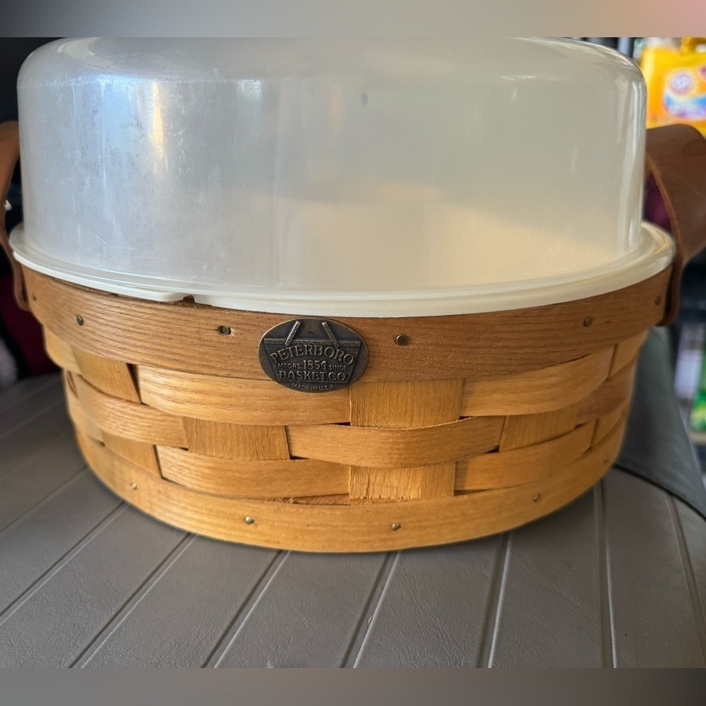 Peterboro basket with divided tray insert and lid- inserts remove to just basket